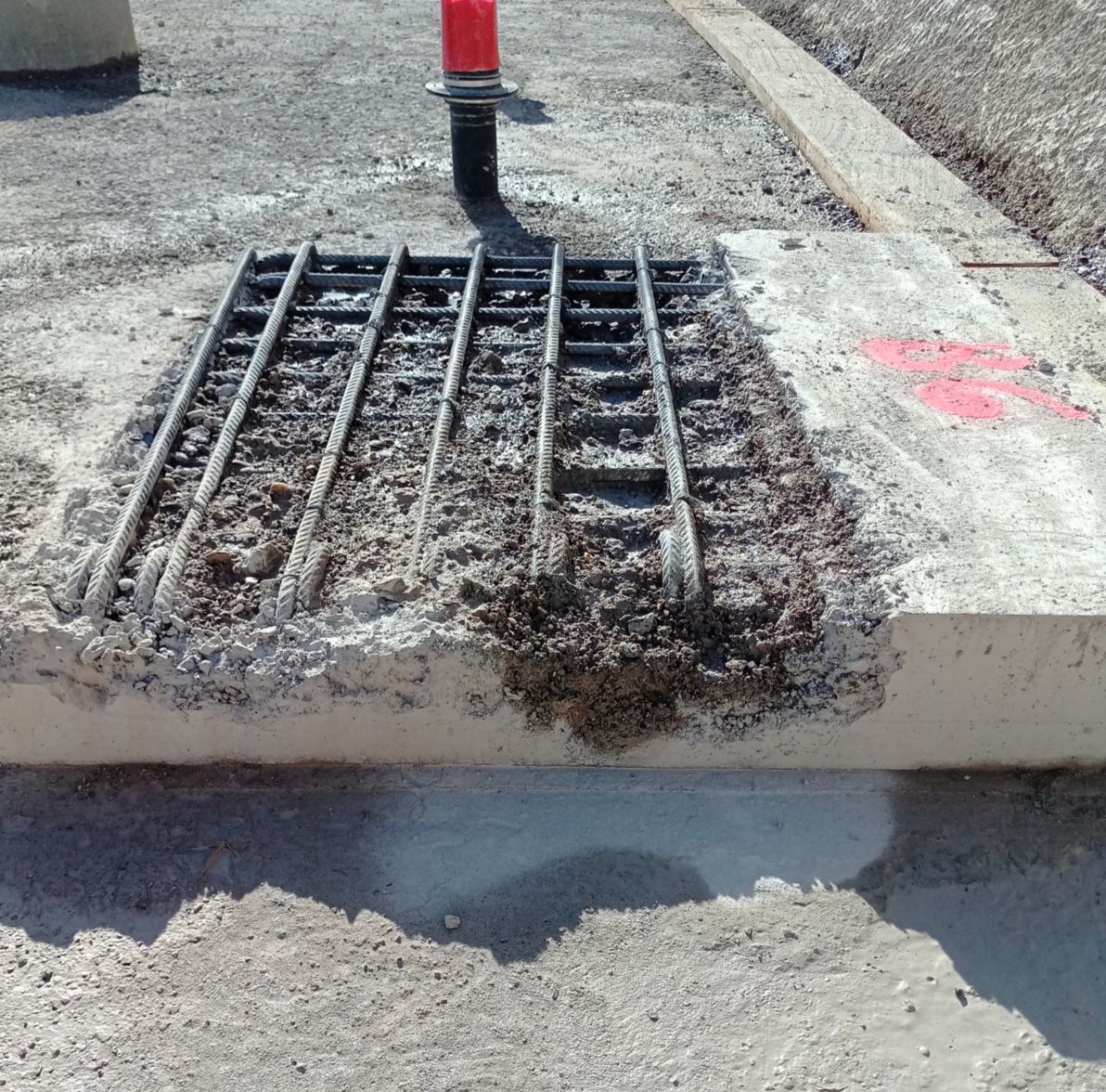 Hydrodémolition sélective du béton sans microfissures à Genève 